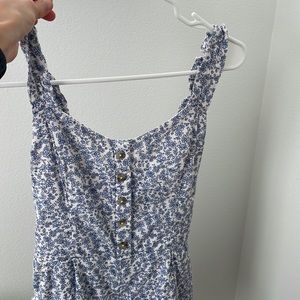 Blue and white floral romper size XS